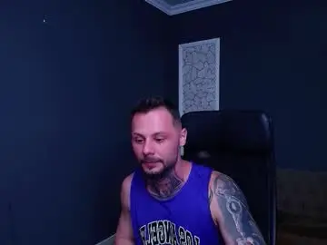Chaturbate Sex Cam of brianhunts