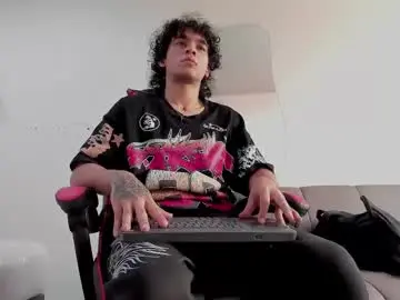 Chaturbate Live Sex Cam of jackestaylor