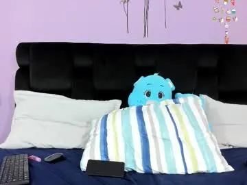 Chaturbate Free Live Porn of kendallwings