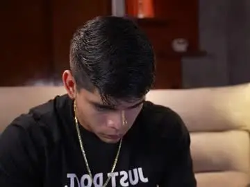 Chaturbate Live Sex of capizzi_