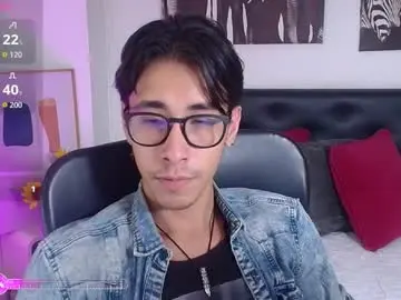 Chaturbate Live Sex Cam of kingdanny_8