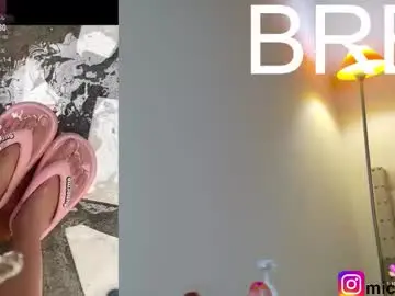 Chaturbate Live Porn of michele_rooss00