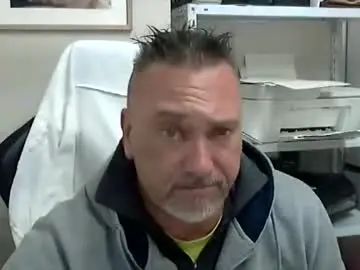 olimpio1230 from chaturbate