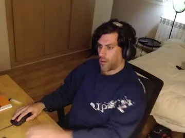 Chaturbate Live Sex of bigcok35spain