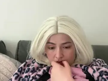 Chaturbate Best live sex cam show of emily_morning_dew