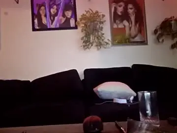 Chaturbate Best live sex cam show of evanschris2048