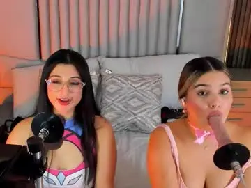 Chaturbate Live Sex Cam of liahfontaine