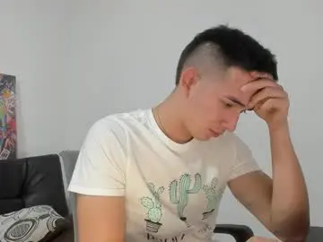 Chaturbate Nude Webcam of mike3xxx