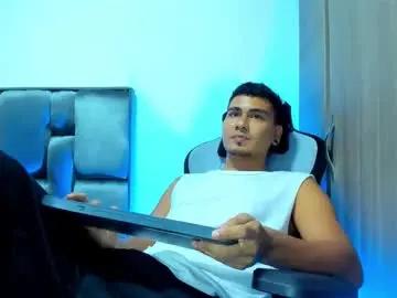 Chaturbate Watch Live Sex Cams of sam_knight_