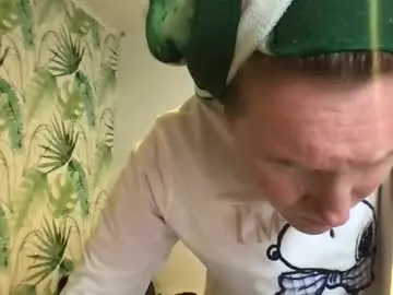 Chaturbate Nude Webcam of redfoxofficial