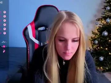 extra_natural from chaturbate