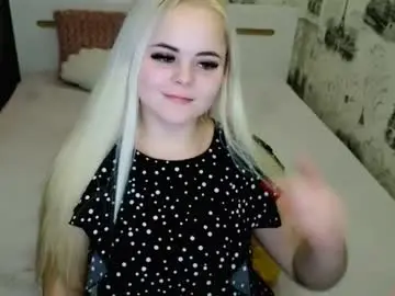 sugarkissx from chaturbate