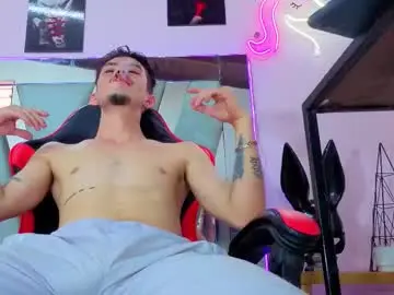 Chaturbate Free Porn Cam of i_am_kelvis_