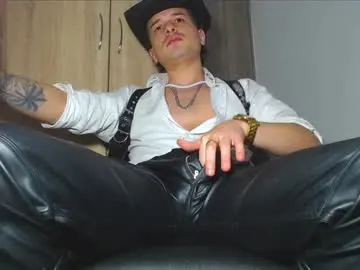 Chaturbate Watch Live Sex Cams of leonal_oconer