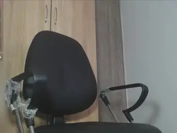 Chaturbate Live Sex Cam of leonal_oconer