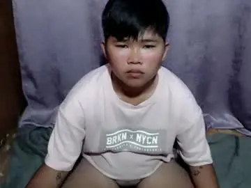 pinayprincesslyn from chaturbate