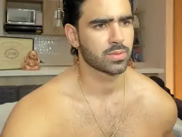 Chaturbate Live Sex Cam of bradleymartin7