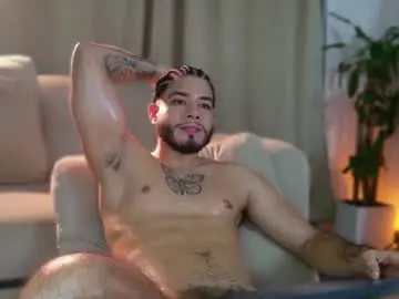 Chaturbate Live Sex Cam of jadenfeynman