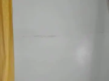 Chaturbate Live Sex Cam of sluttysam_