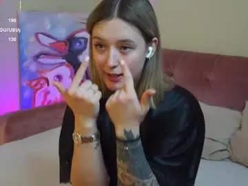 Chaturbate Nude Webcam of _b00bss_