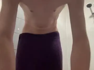 Chaturbate Live Sex of benwardle123