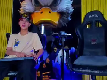 Chaturbate Free Porn Cam of dante_brown1