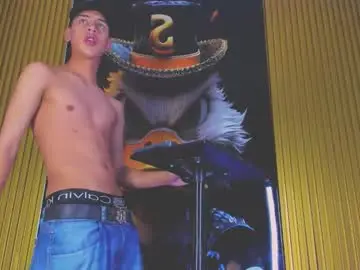 Chaturbate Free Porn Cam of dante_brown1