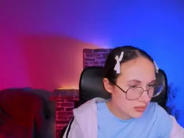 Chaturbate Live Sex Cam of nikol_kitt