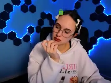 Chaturbate Watch Live Sex Cams of nikol_kitt