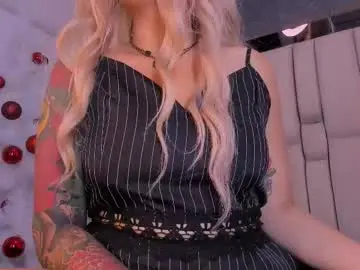 Chaturbate Live Sex Cam of tyla_demon