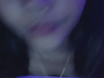 champagnemami1 from chaturbate