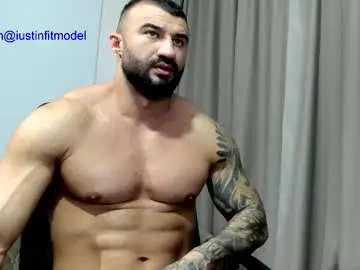 Chaturbate Sex Chat of iustinmucle95