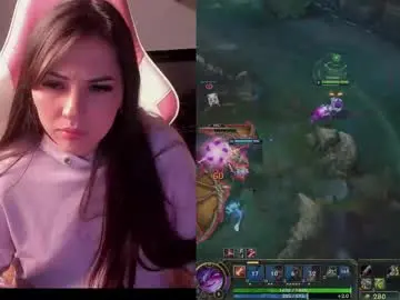 Chaturbate Nude Webcam of madeleine_shinobi