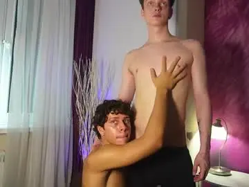 Chaturbate Free Porn Cam of benjamin_ar