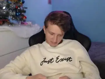 Chaturbate Adult Video Chat of creedsweetie