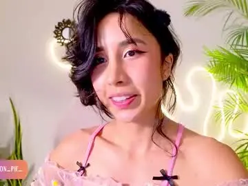 Chaturbate Best Webcam of evelyn_chelle