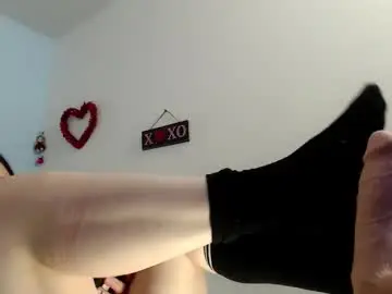 Chaturbate Free Porn Cam of selene_mom