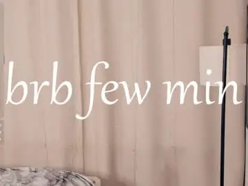 Chaturbate Live Sex Cam of charlinepiker