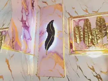 Chaturbate Live Sex Cam of chloevixen_