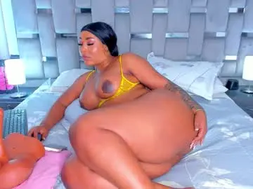 cammiila from chaturbate