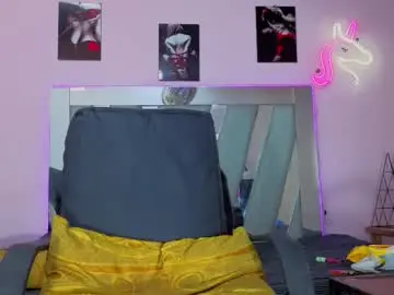 Chaturbate Nude Webcam of hot_destinyk