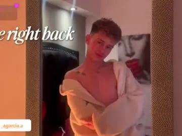 Chaturbate Sex Cam of liamwild20