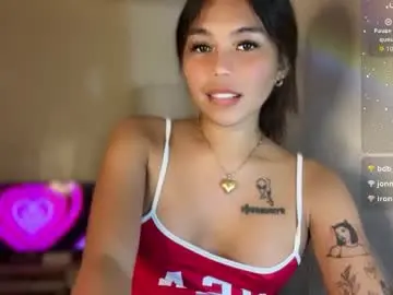 Chaturbate Live Sex of petitegirlx69