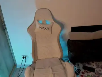 Chaturbate Live Sex Cam of tyson_smithx