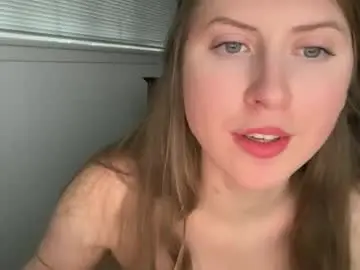 Chaturbate Best live sex cam show of yumiandwolf