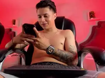 Chaturbate Watch Live Sex Cams of liaamsmiithh_