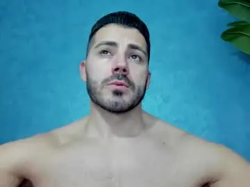 Chaturbate Best live sex cam show of muscularmaster