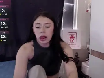 zowi_hottiee from chaturbate