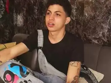 Chaturbate Watch Live Sex Cams of cameron_lux4