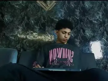 Chaturbate Live Porn of cameron_lux4